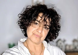 Eva Daza, autora del libro 'Claudia', una novela de relaciones marcadas por el pasado.