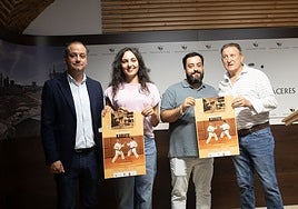 Pablo Miguel López, Irene Rodríguez, Daniel Timón y Daniel González durante la presentación.