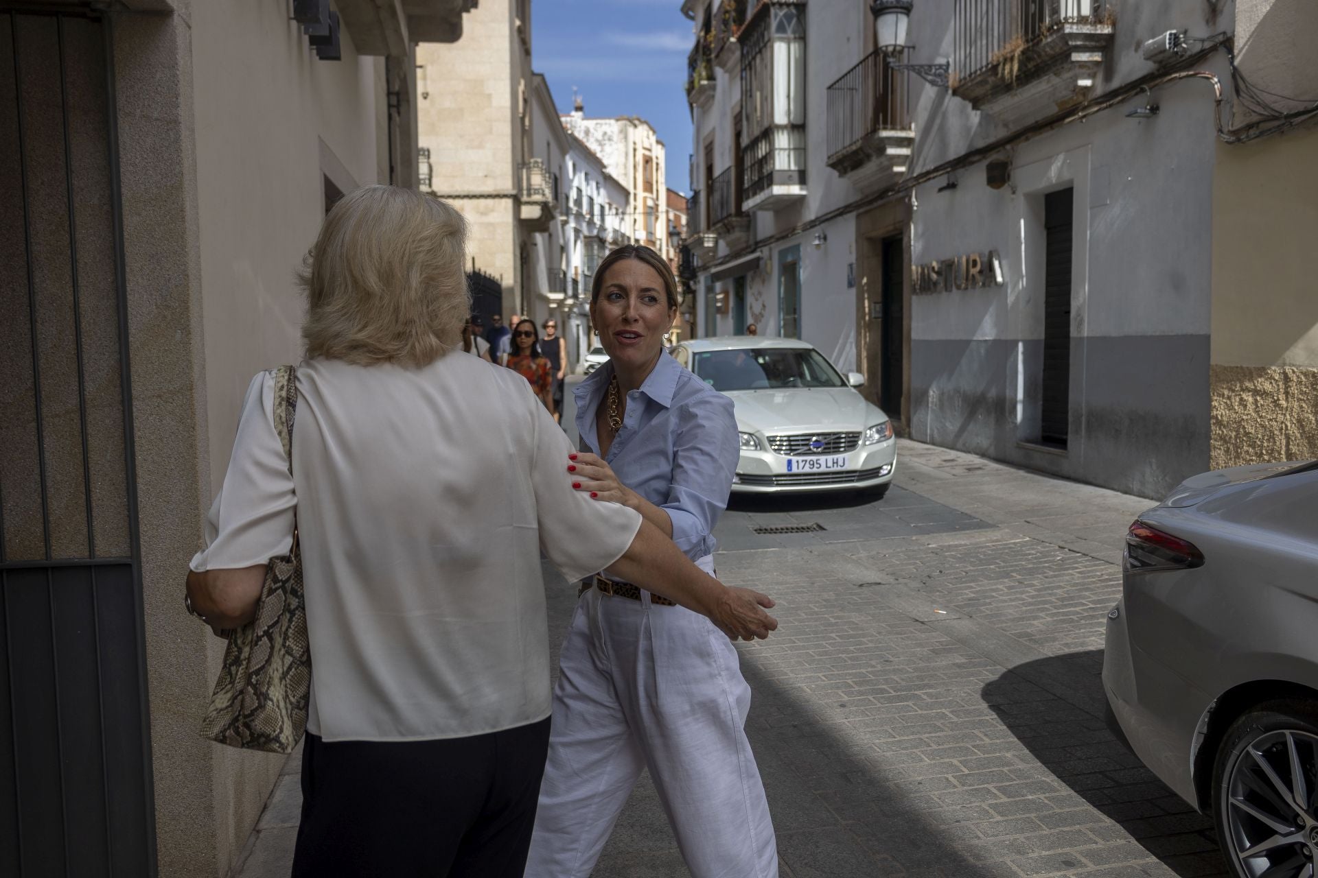 Homenaje a Helga de Alvear