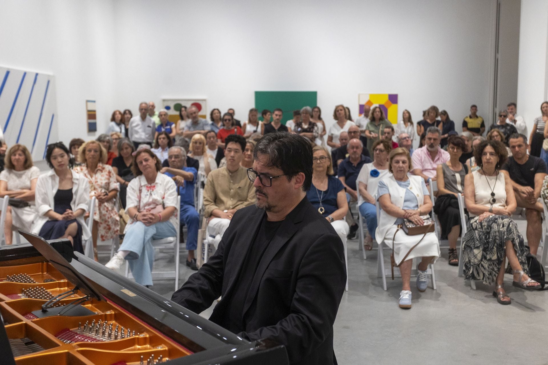 Homenaje a Helga de Alvear