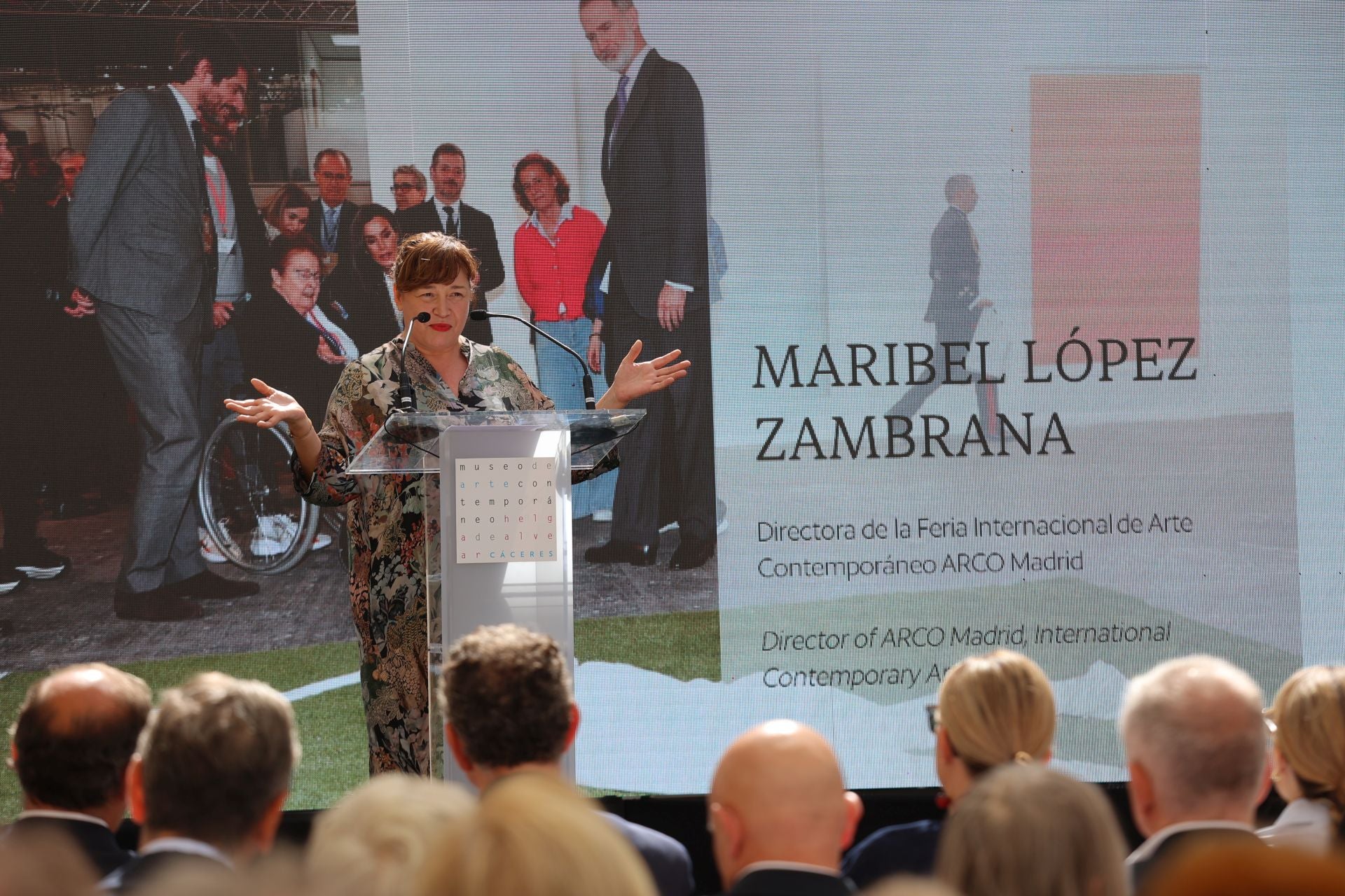 Homenaje a Helga de Alvear