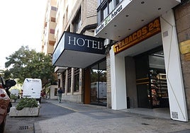 Zona donde se produjo la reyerta mortal del domingo, en la avenida Virgen de Guadalupe de Cáceres.