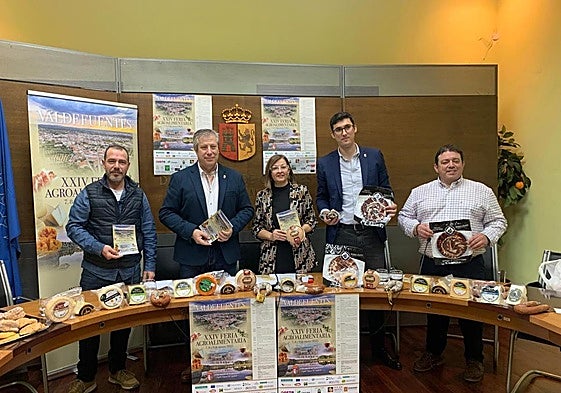 Acto de presentación de la Feria Agroalimentaria de Valdefuentes.