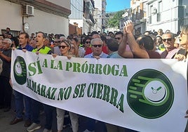 Protesta contra el cierre de la central nuclear de Almaraz.
