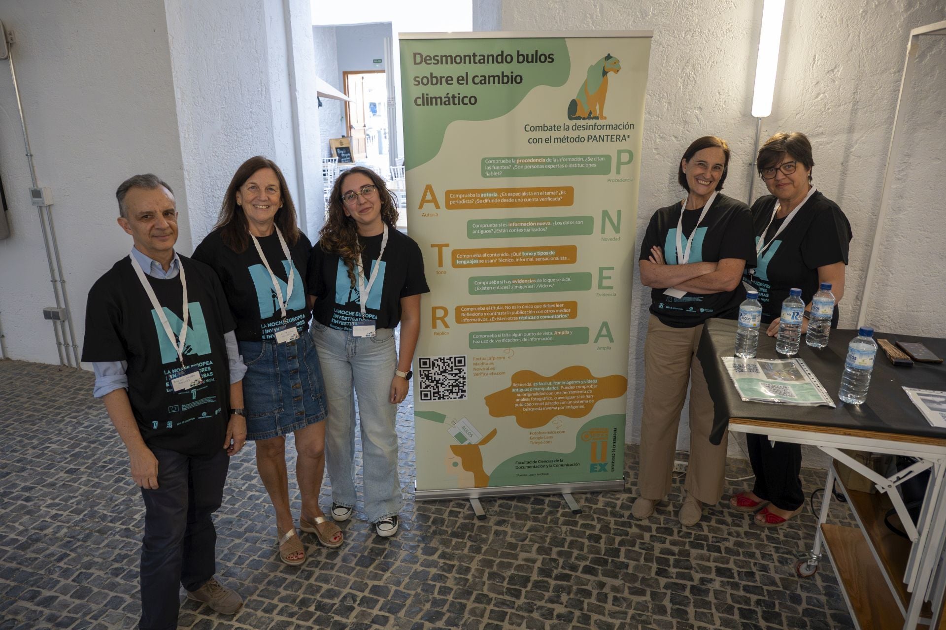 Las mejores imágenes de la Noche de los Investigadores de Badajoz