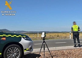 Investigado un motorista por circular a 183 kilómetros por hora en la N-435