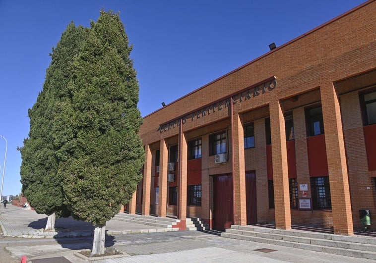 El padre del presunto autor del homicidio de Badajoz es trasladado del hospital a la cárcel