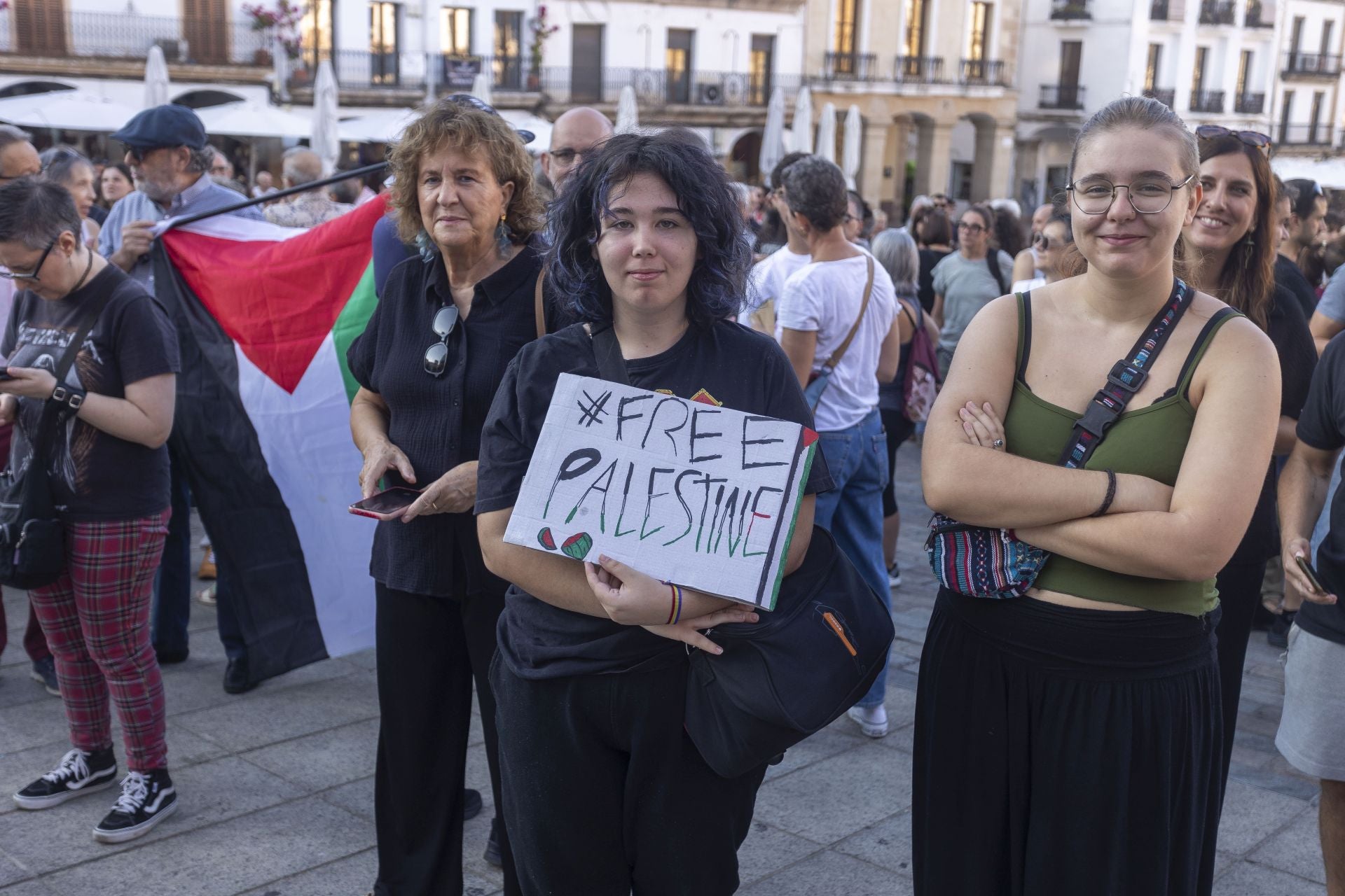 Protesta en Cáceres por la detención de la Flotilla
