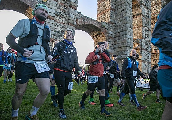 Salida en la edición de marzo de este año desde el Acueducto de Los Milagros de las Millas Romanas.