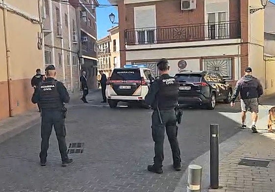Un momento de una de la detención en los juzgados de Olivenza.