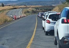 Retención en la EX-101 en dirección a Zafra.