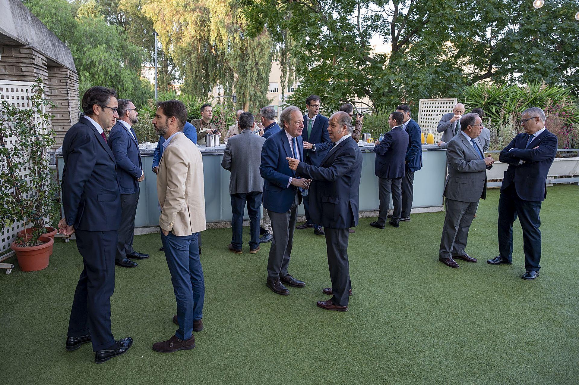 Asistentes a la segunda celebración de&#039;La Mirada Económica de HOY&#039; (I)