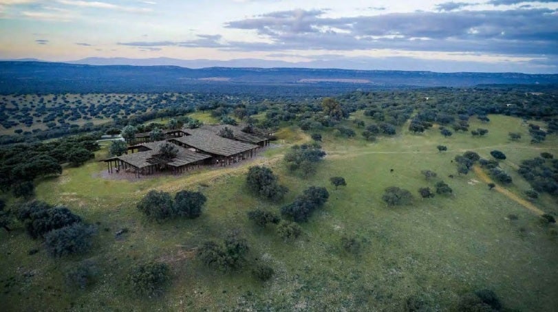 Así es el alojamiento hotelero que proyecta el dueño de Quirón en Monfragüe