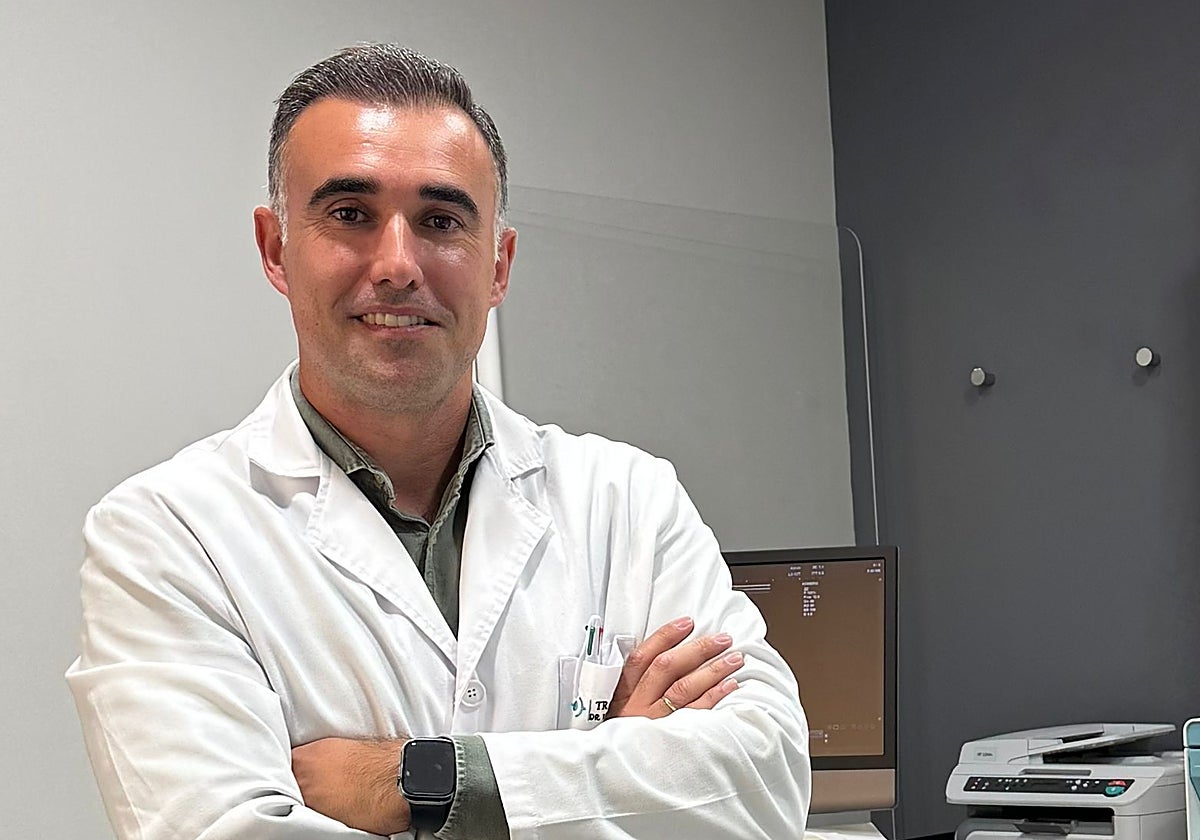Tomás Pérez Cervera, médico traumatólogo en Badajoz.