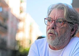 José Antonio Luceño, en una terraza de Cáceres .
