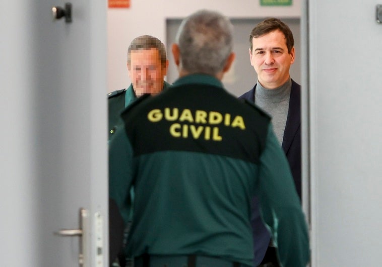 Una defensa pide que testifiquen cuatro funcionarios más de la Diputación de Badajoz en el juicio al hermano del presidente