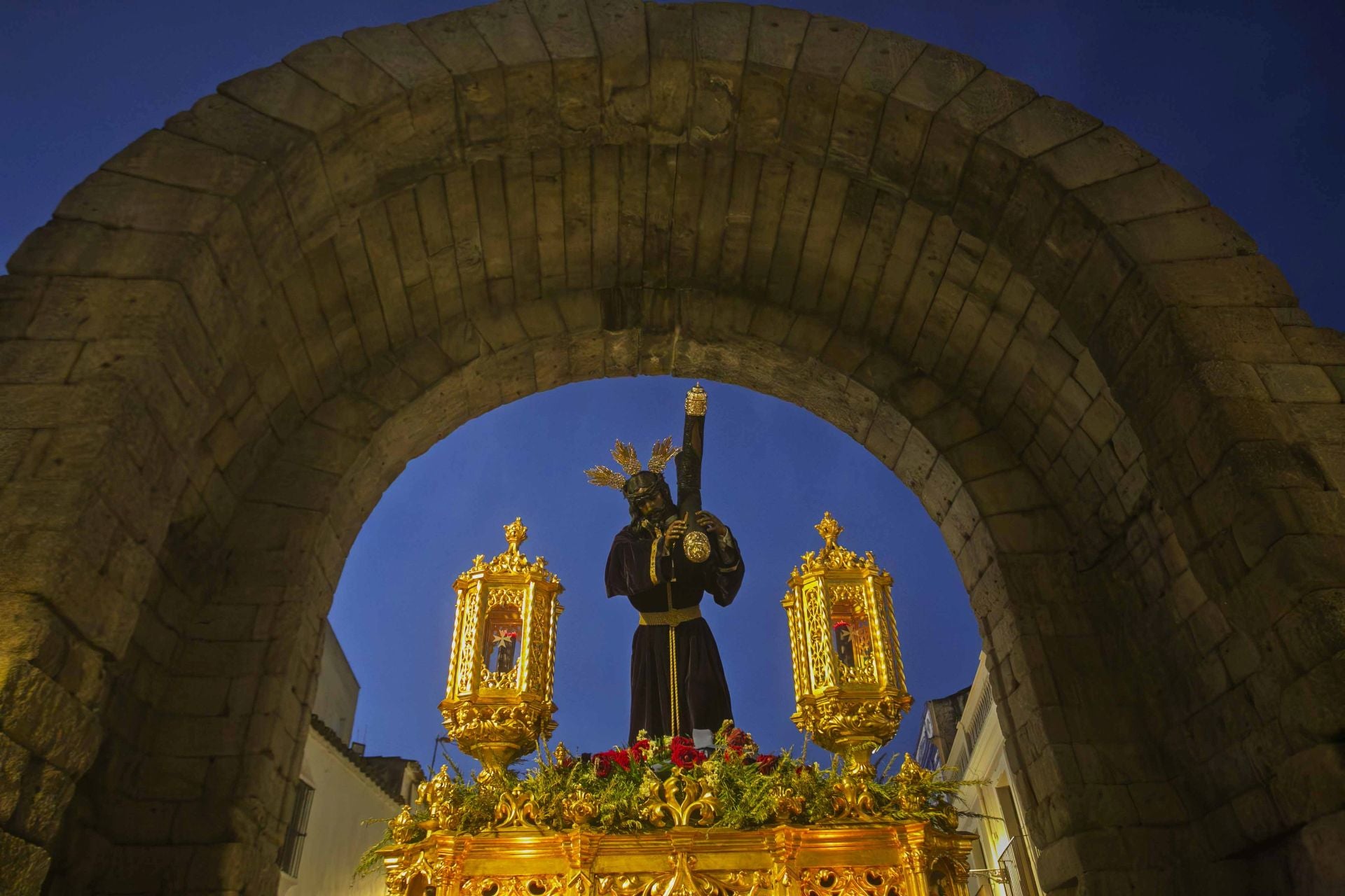 Fotos | Las mejores imágenes de la procesión extraordinaria de la cofradía del Calvario