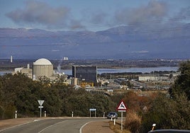 El comité de empresa de Almaraz, a las eléctricas: «Que pidan cuanto antes la solicitud formal para garantizar la continuidad»