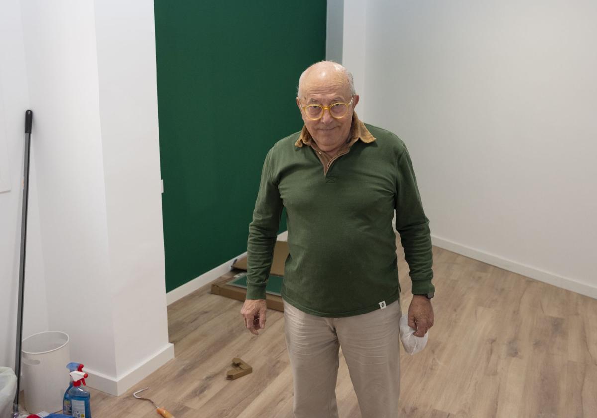 Propietario de un local convertido en vivienda en Badajoz: «En menos de un mes estará en el mercado» 