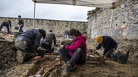 Identifican los restos de otros tres extremeños más represaliados en Orduña