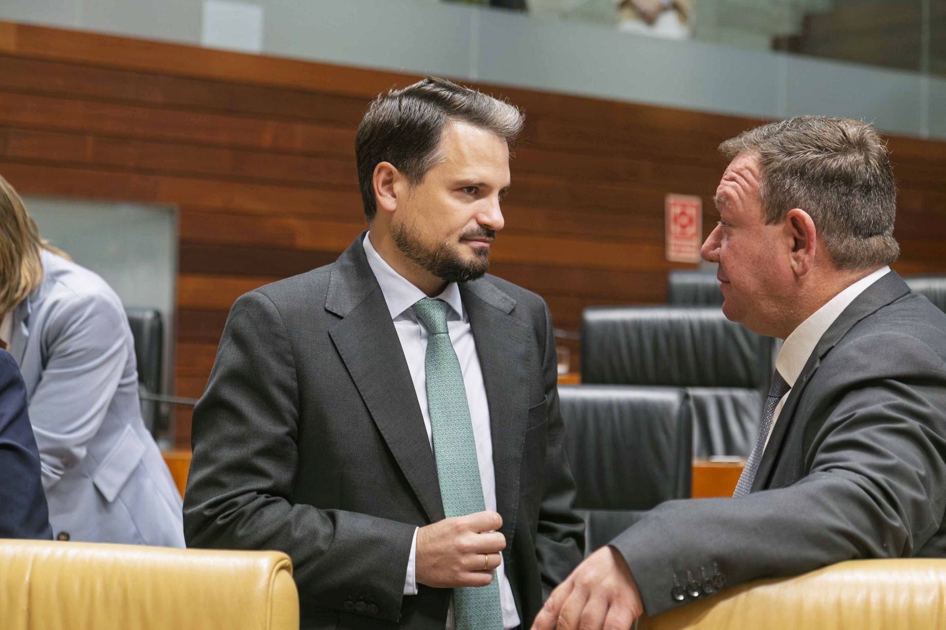 El pleno de la Asamblea de Extremadura, en imágenes