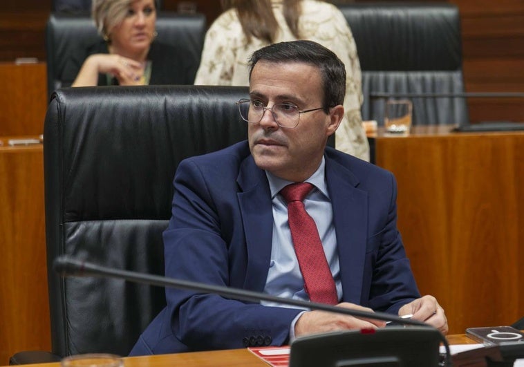 Gallardo reta a Guardiola a convocar elecciones cuanto antes