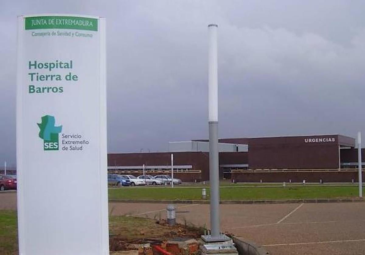 Trasladado al hospital con varias fracturas en el brazo tras un accidente laboral en Villafranca de los Barros