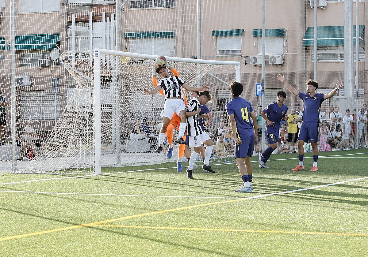 El Badajoz busca su tercera victoria seguida.