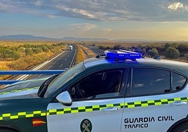 Investigado el conductor de un furgón por circular a 183 km/hora en una vía limitada a 90 en Cáceres