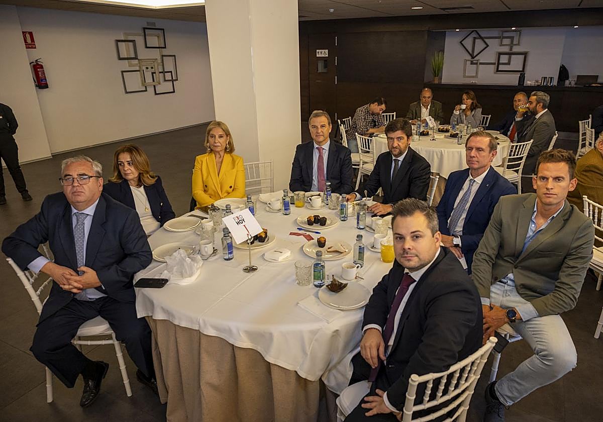 Asistentes al Foro Hoy con la subgobernadora del Banco de España