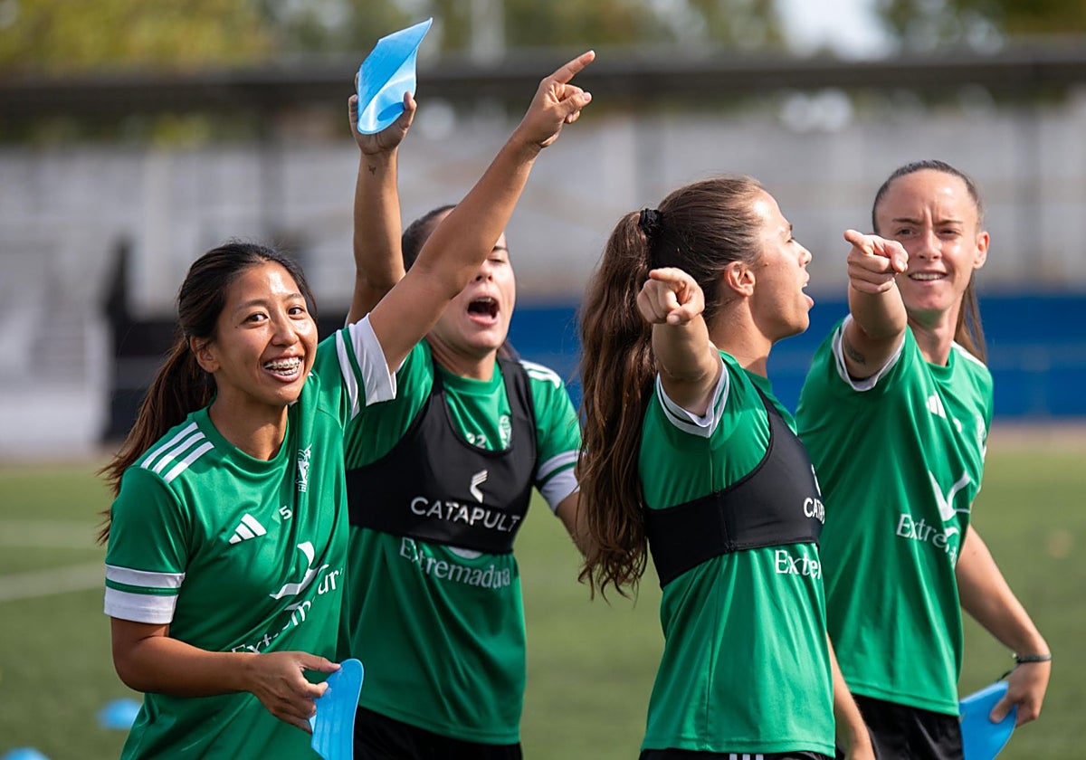 Jugadoras verdiblancas durante un entrenamiento.