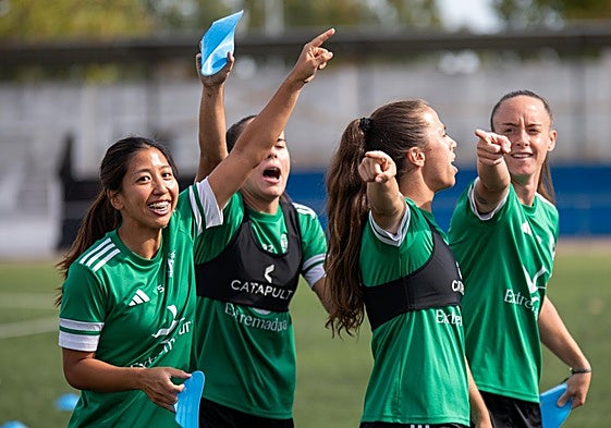 Jugadoras verdiblancas durante un entrenamiento.