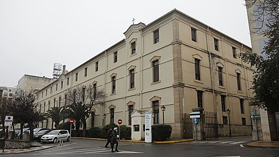 Un estudio sevillano diseñará la reforma del antiguo Hospital Provincial de Cáceres
