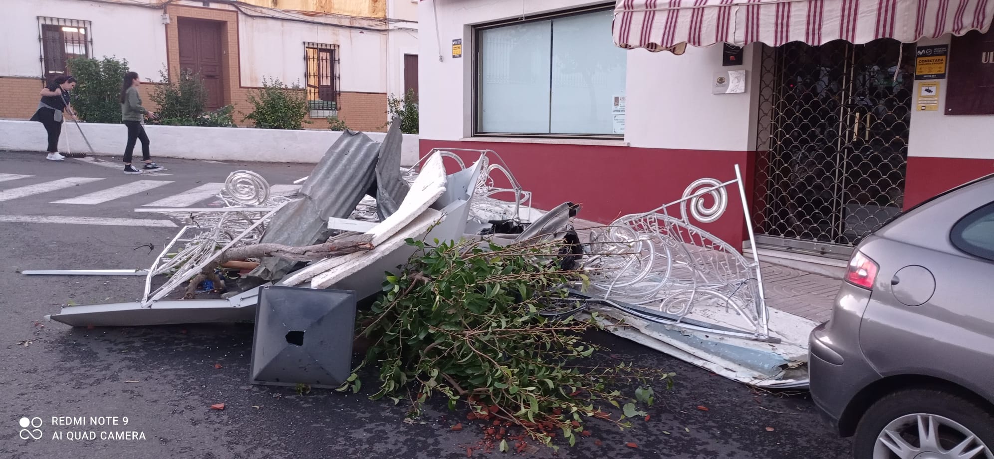 Fotos | Un &#039;pequeño&#039; tornado causa destrozos en La Zarza