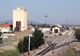 Estación de Castuera, en la línea ferroviaria Ciudad Real-Badajoz.