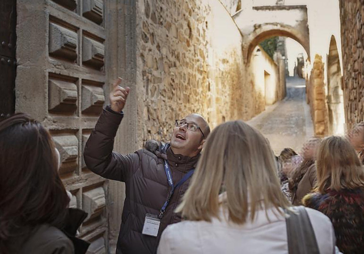 El arqueólogo Arturo Domínguez García abrirá el ciclo de conferencias este lunes.