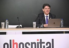 Florencio Monje, durante una de sus últimas conferencias sobre Freud.