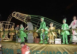 Vista de una de las carrozas en una Cabalgata de los Reyes Magos de Mérida.