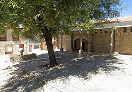 Imagen de la plaza de la Iglesia, en Piornal.