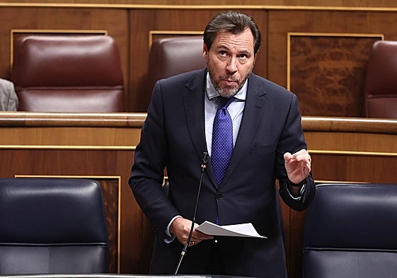 Óscar Puente, ministro de Transportes, este miércoles en el Congreso