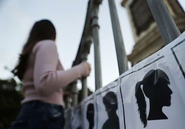 Un mujer víctima de violencia de género.