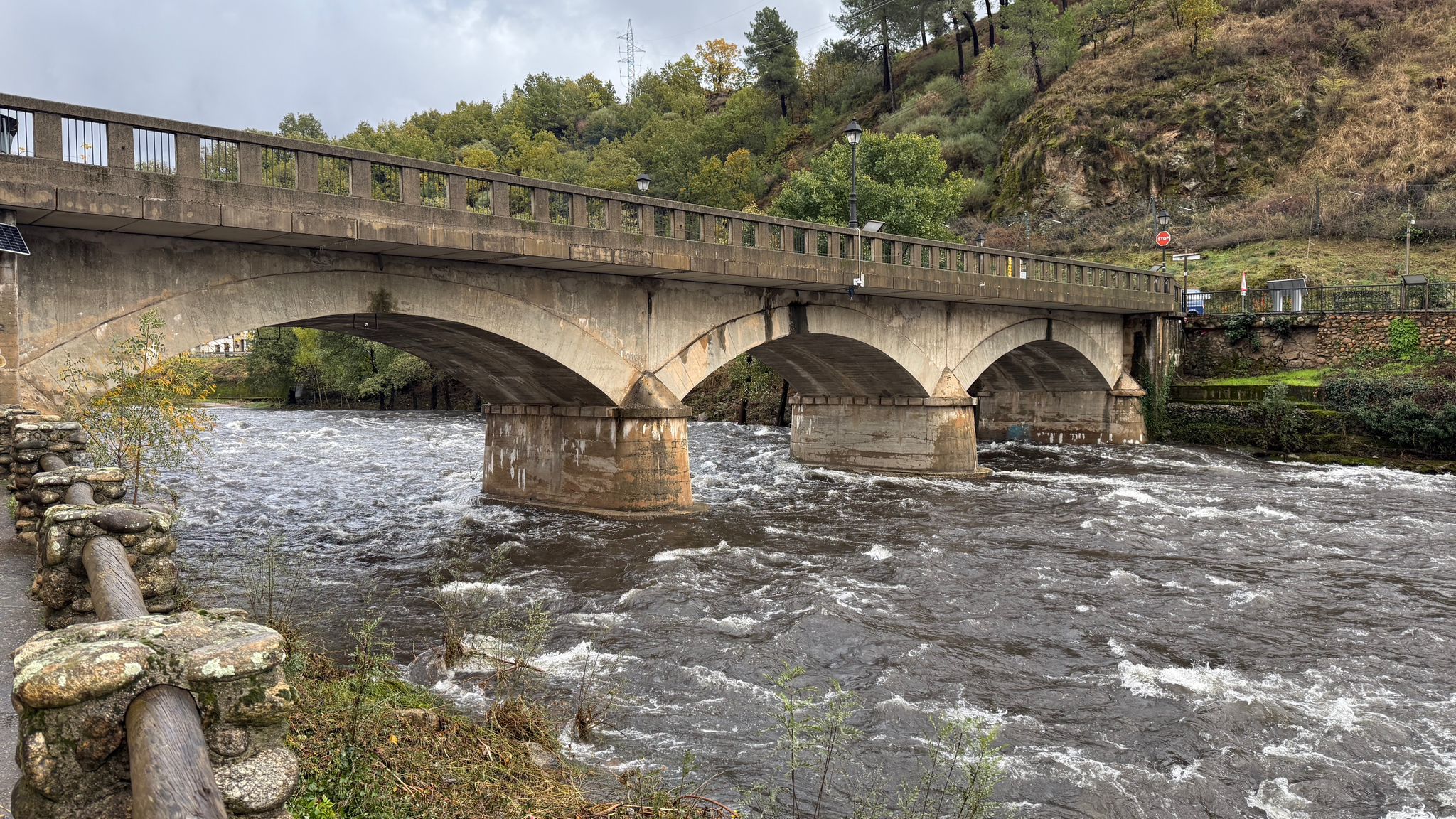 Fotos | Crecida del río Jerte a su paso por Navaconcejo