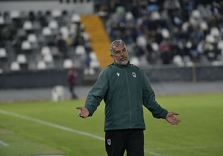 La quinta derrota le cuesta la cabeza a Marrero