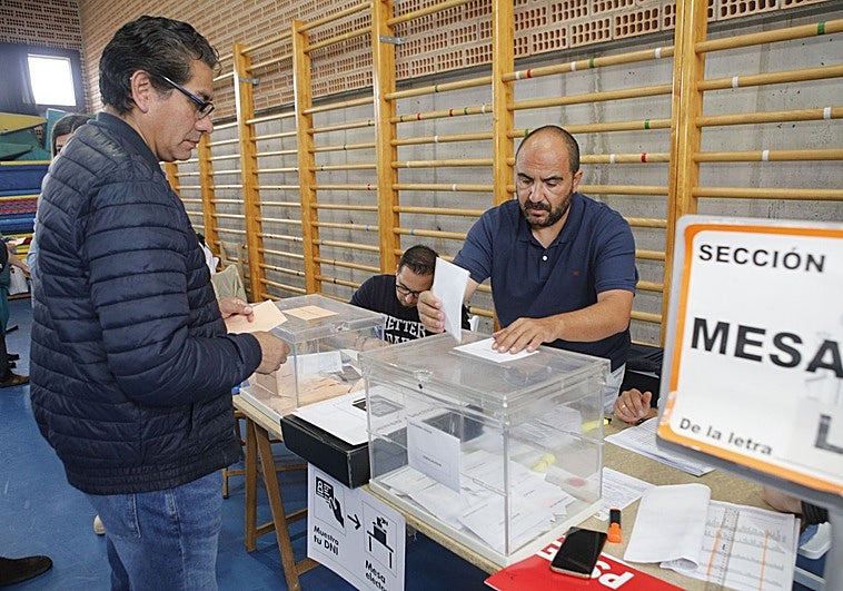 Once candidaturas por provincia concurren a las elecciones autonómicas