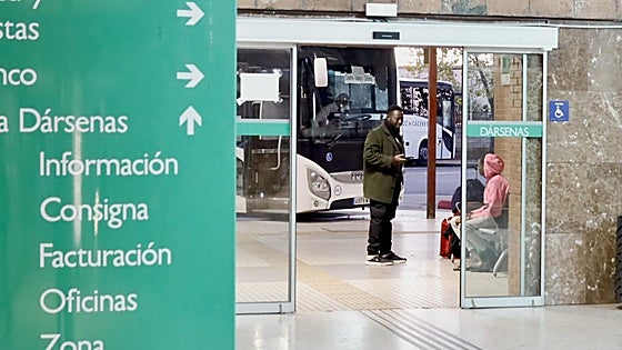 Colectivos de Badajoz exigen al Ayuntamiento un refugio para los sintecho ante la llegada del frío