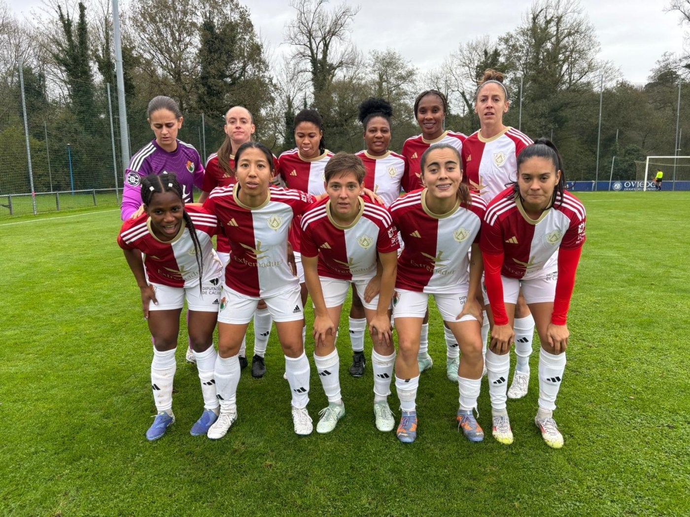 Once inicial del equipo extremeño ante el Oviedo.