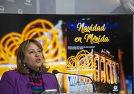 Ana Aragoneses, esta mañana, en la presentación de la programación especial de Navidad por parte del Ayuntamiento emeritense.