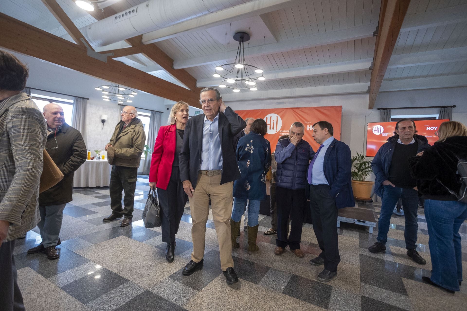 Fotos| Así ha sido el encuentro sobre turismo