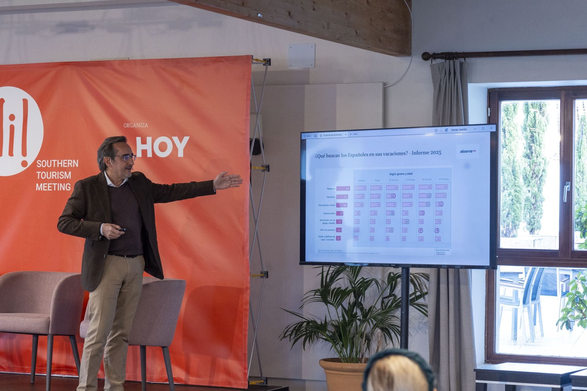 Fotos| Así ha sido el encuentro sobre turismo