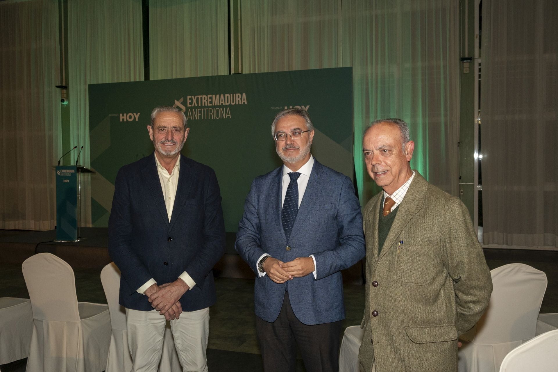 Bibiano Serrano, José Alberto Pérez y Pedro Gómez-Pompa.